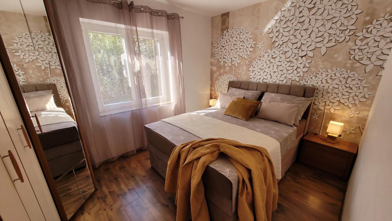 Lily Apartment Krk Town Exterior photo